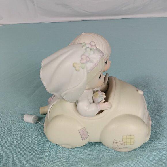 E3-2 Wedding Figurine Wishing You Roads of Happiness Precious Moments Valentines - Picture 2 of 7